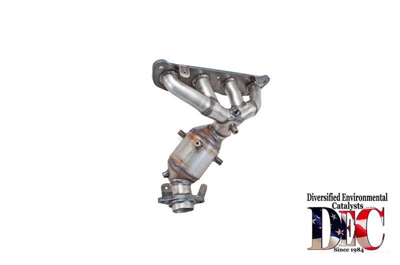 DEC Catalytic Converters, DEC EPA NIS2574 Cat Conv w/Integrated Exhaust Manifold for 2009-12 Nissan Sentra